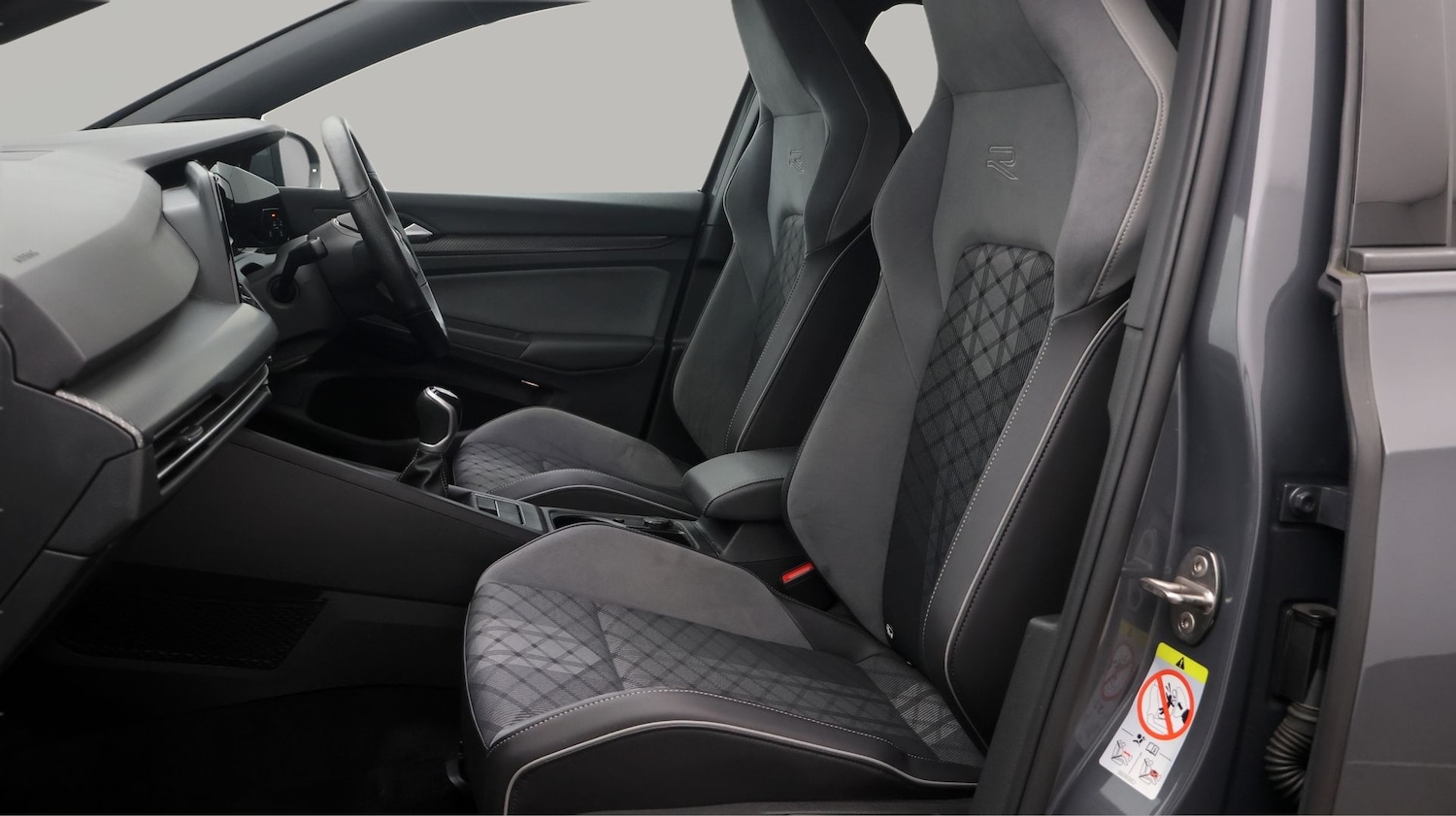 Used Volkswagen Golf 2022 for sale - 77618618: Photo 14