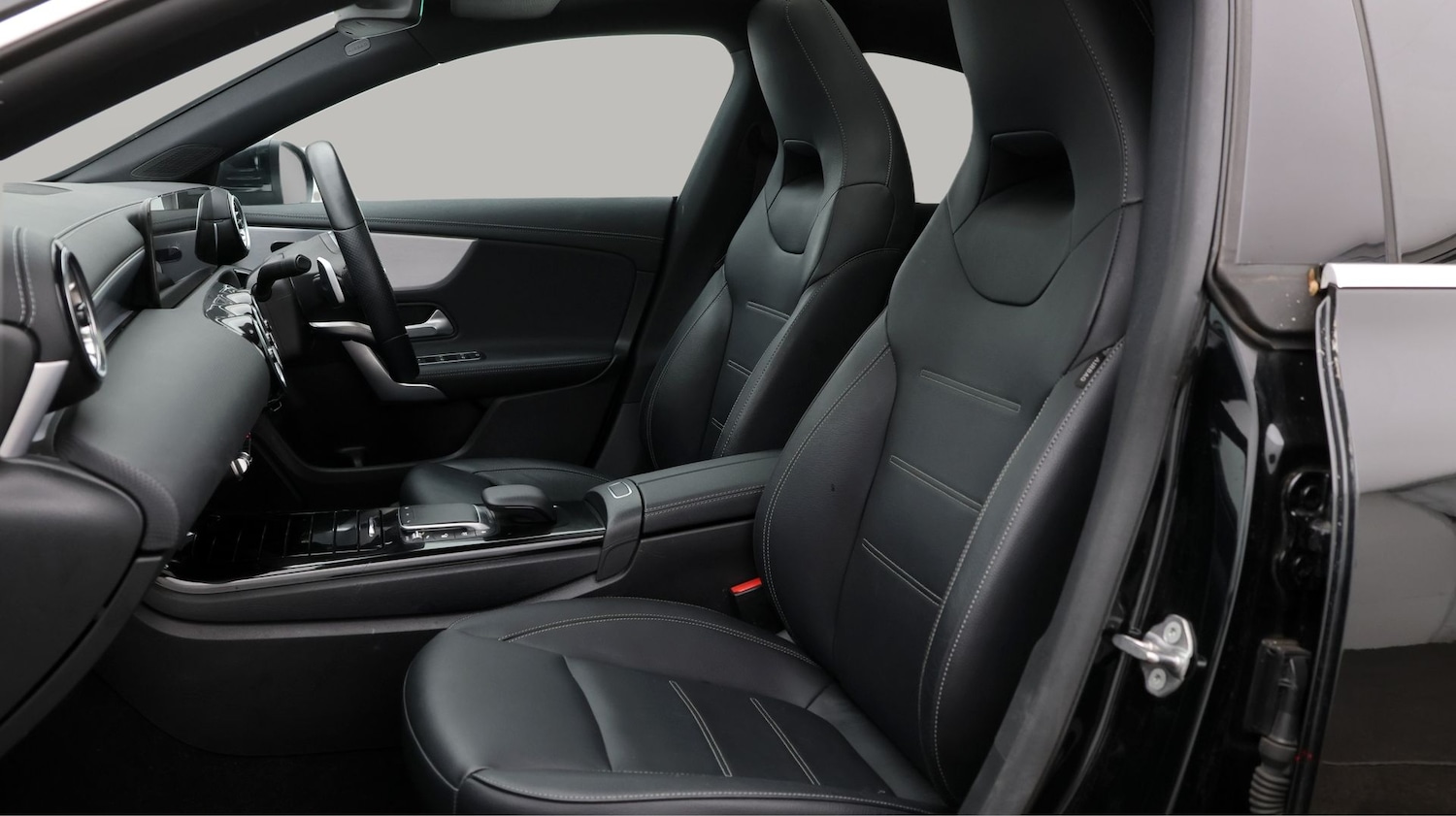 Used Mercedes-Benz CLA 2022 for sale - 77790312: Photo 14