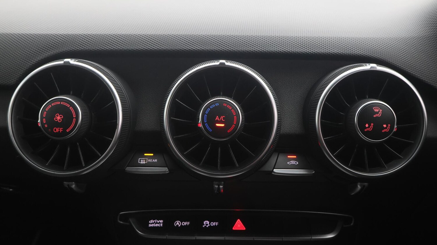 Used Audi TT for sale - 76727663: Photo 13