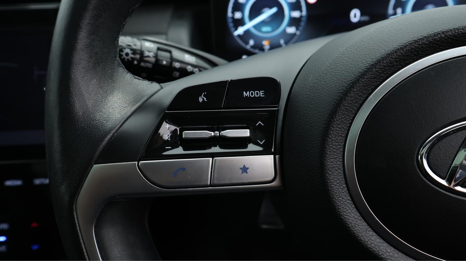 Used Hyundai TUCSON 2022 for sale - 76032403: Photo 26