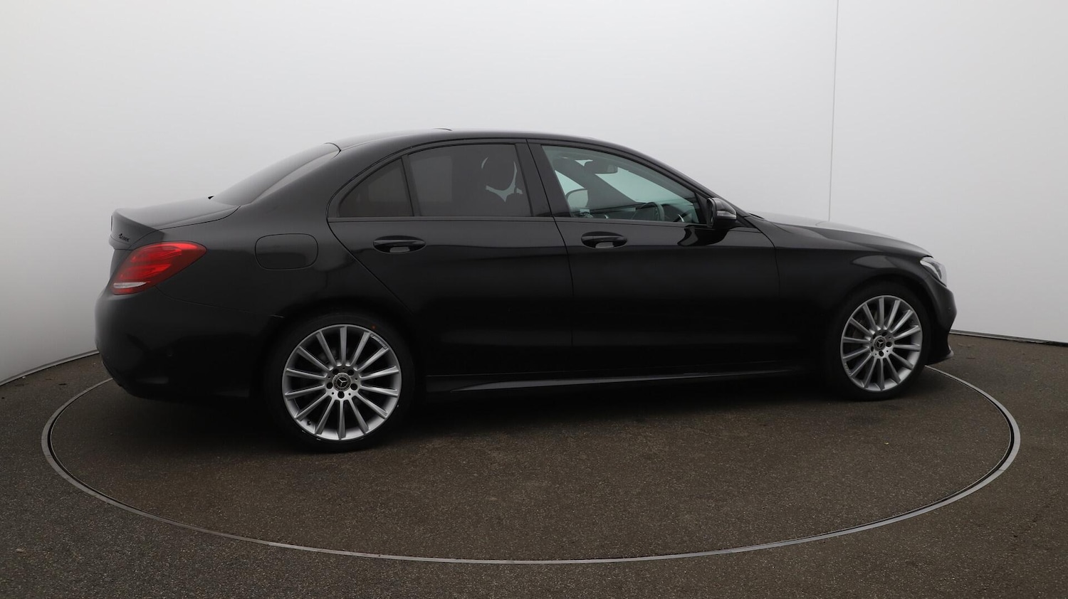 Used Mercedes-Benz C-Class 2018 for sale - 76135924: Photo 53