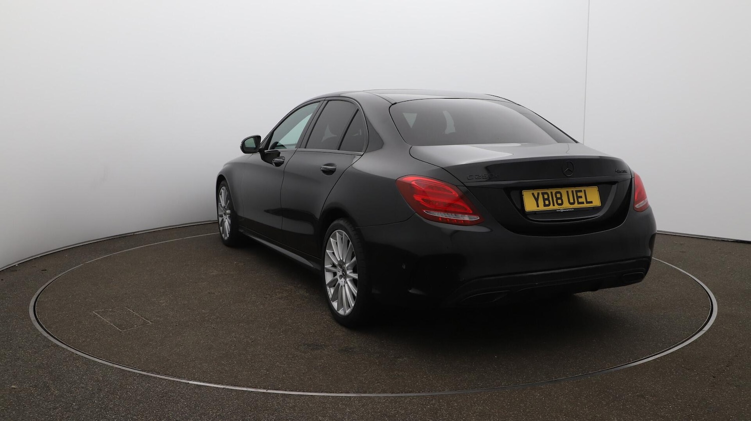 Used Mercedes-Benz C-Class 2018 for sale - 76135924: Photo 63