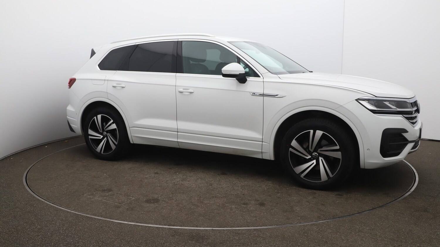 Used Volkswagen Touareg 2021 for sale - 76752894: Photo 47