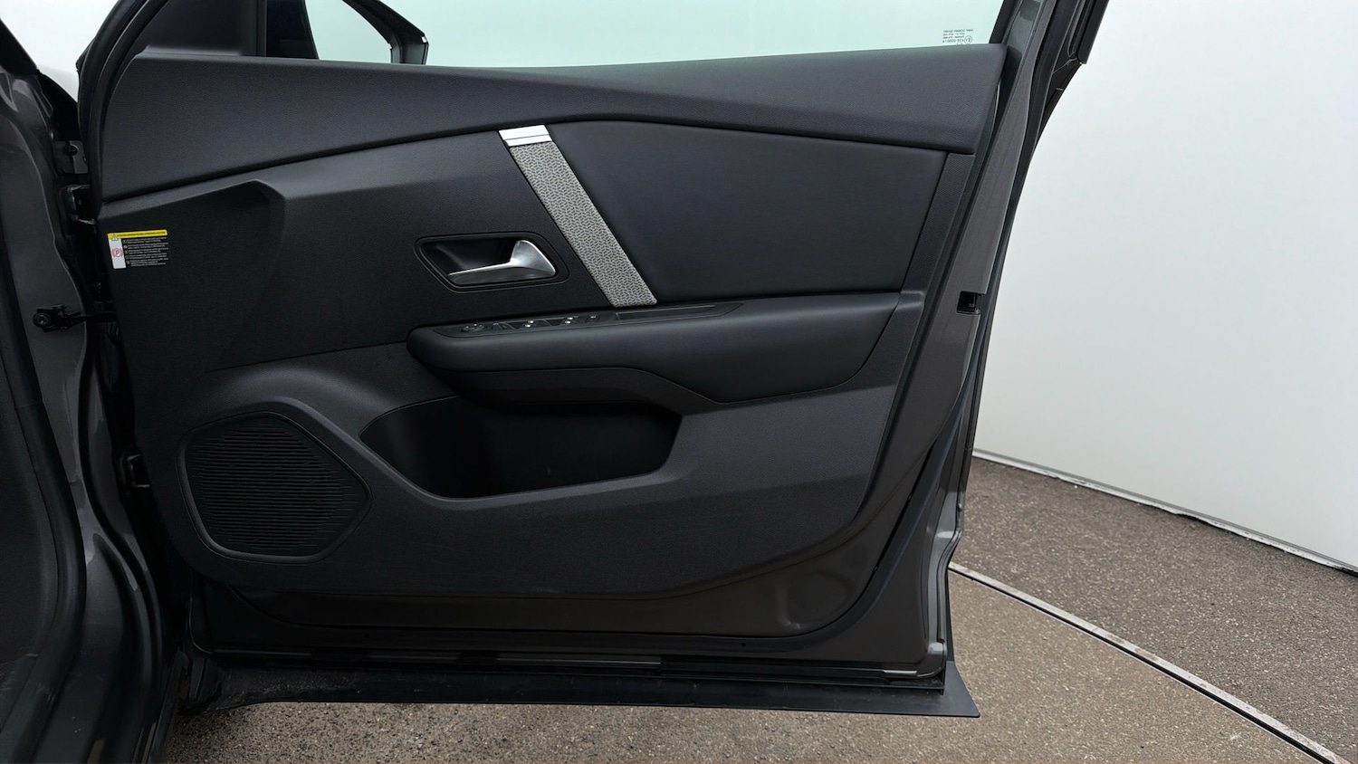 Used Citroen C4 X 2023 for sale - 78083865: Photo 14