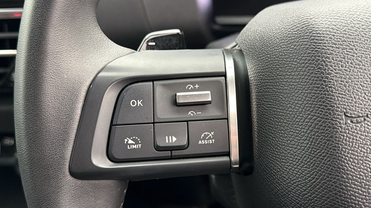 Used Citroen C4 X 2023 for sale - 78083865: Photo 23