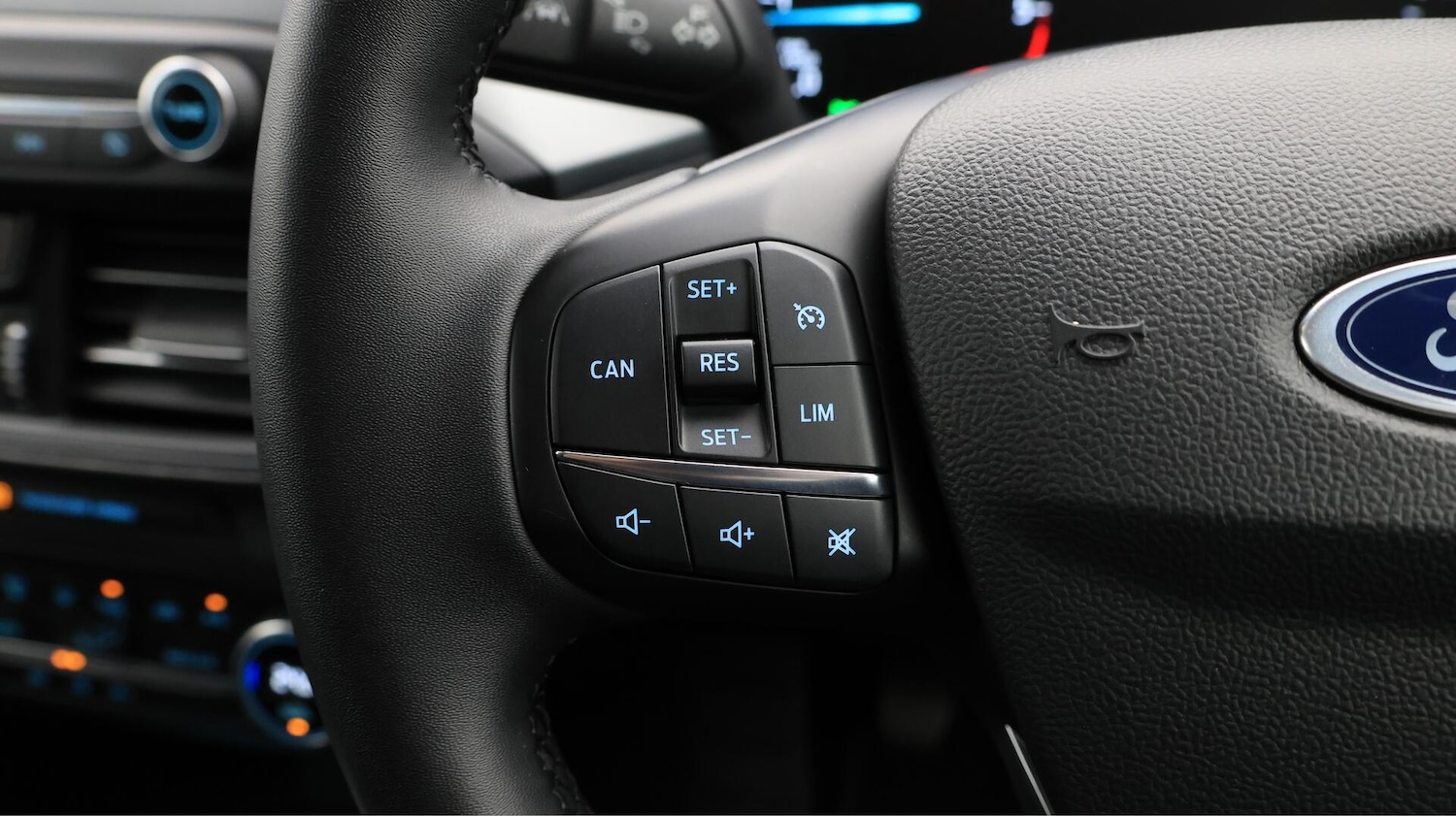 Used Ford Focus 2022 for sale - 76472375: Photo 22