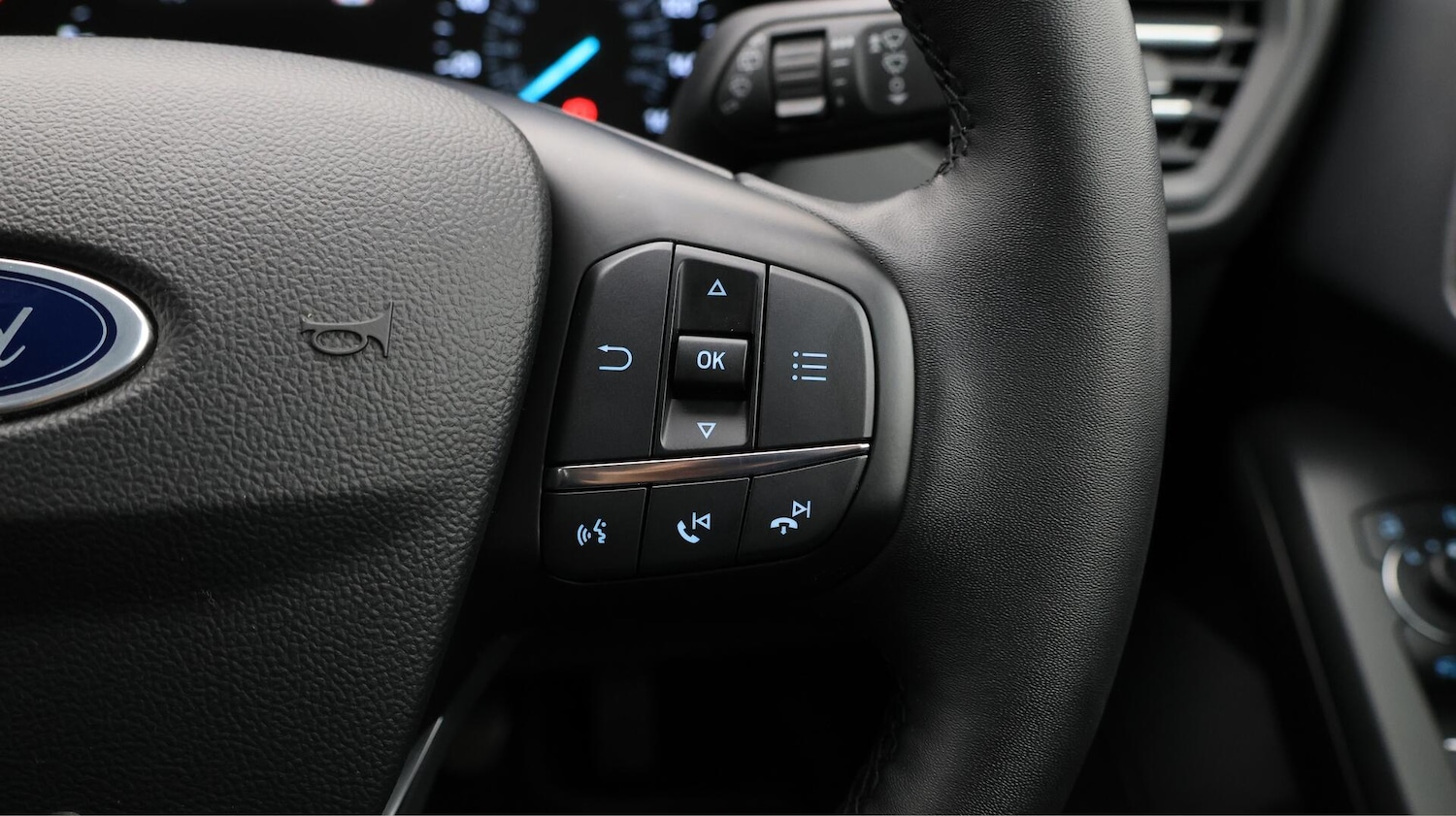 Used Ford Focus 2022 for sale - 76472375: Photo 23