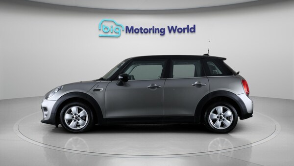 Used MINI Hatch 2020 for sale - 76259547: Photo 5