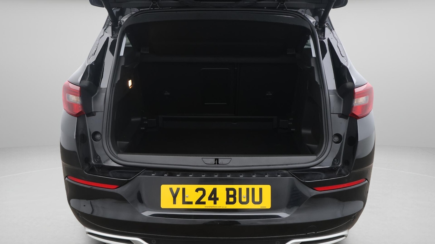 Used Vauxhall Grandland 2024 for sale - 76433202: Photo 18