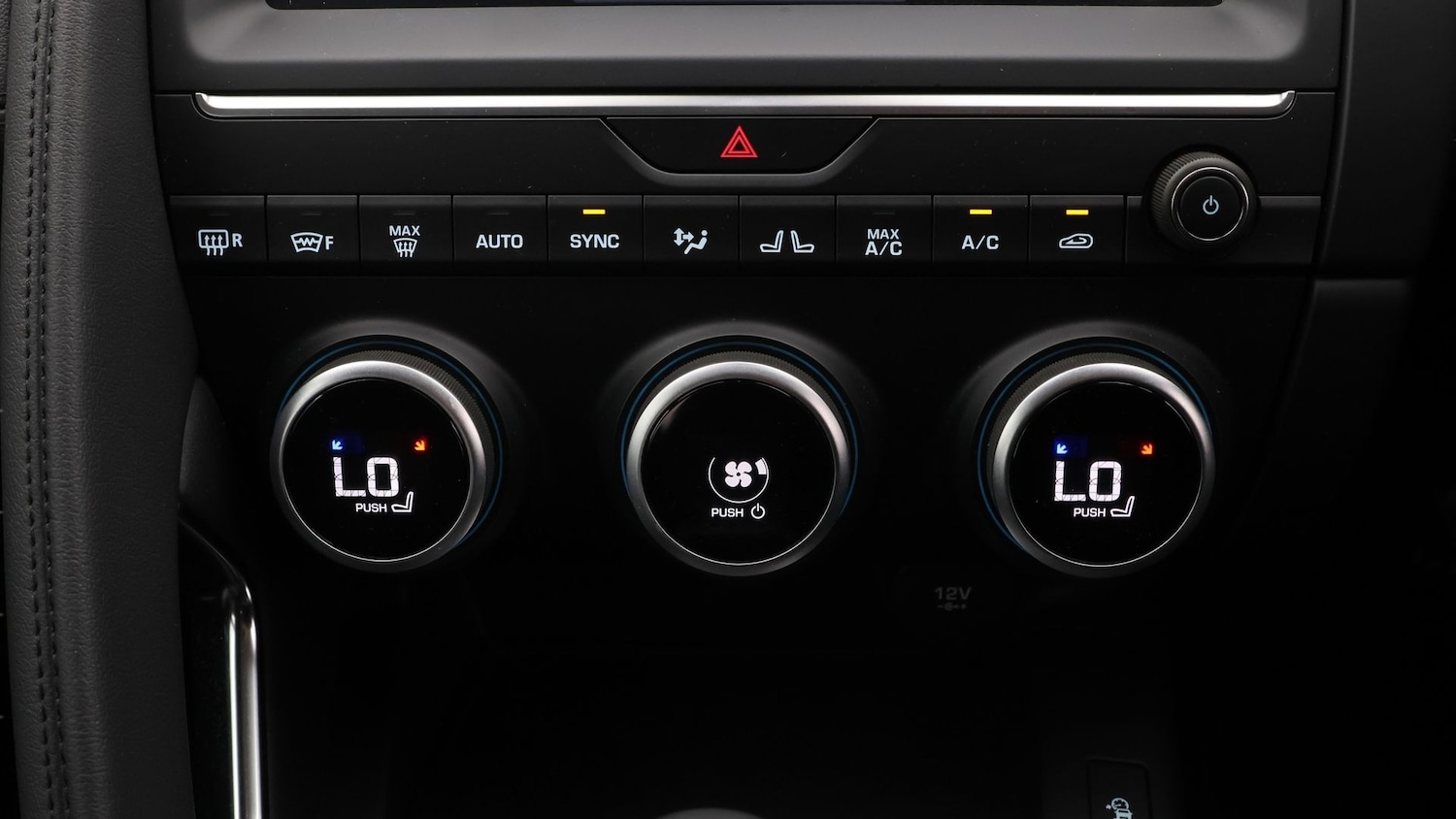 Used Jaguar E-Pace 2019 for sale - 77570499: Photo 12