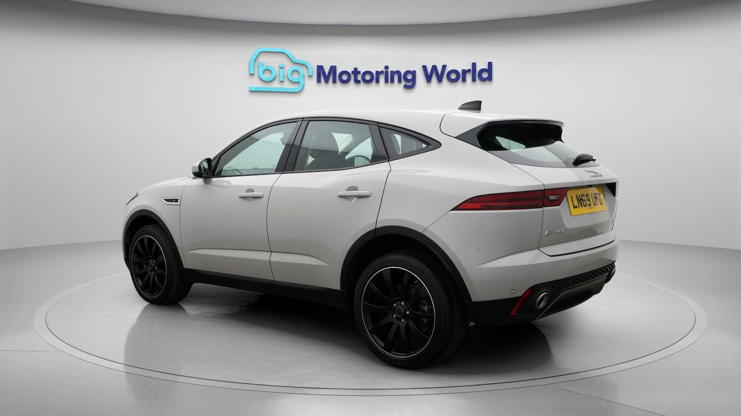 Used Jaguar E-Pace 2019 for sale - 77570499: Photo 5