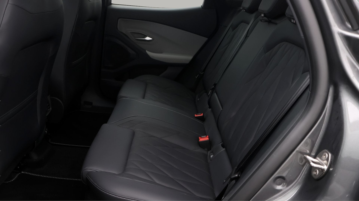 Used Ford Explorer 2024 for sale - 77211597: Photo 16