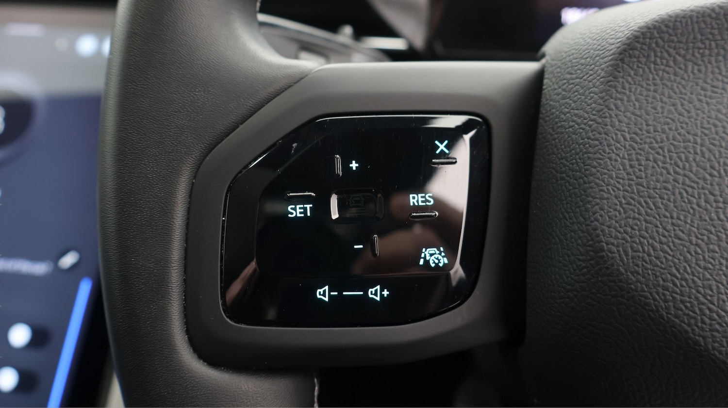 Used Ford Explorer 2024 for sale - 77211597: Photo 20