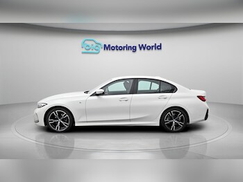 Used BMW 3 Series 2024 for sale - 78325140: Photo