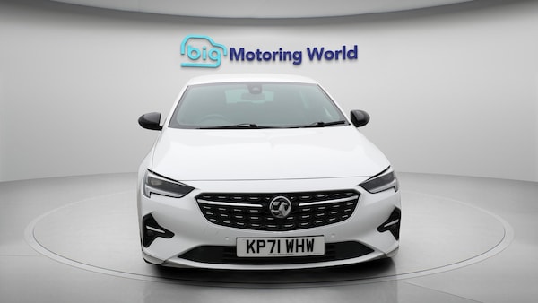Used Vauxhall Insignia 2021 for sale - 76072502: Photo 3