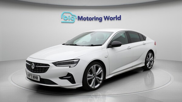Used Vauxhall Insignia 2021 for sale - 76072502: Photo 4