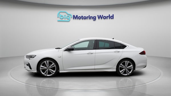 Used Vauxhall Insignia 2021 for sale - 76072502: Photo 5