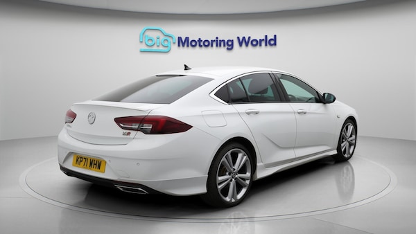 Used Vauxhall Insignia 2021 for sale - 76072502: Photo 8