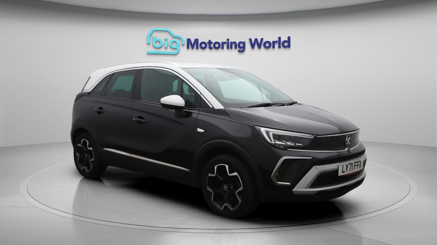 Used Vauxhall Crossland 2022 for sale - 76381176: Photo 1
