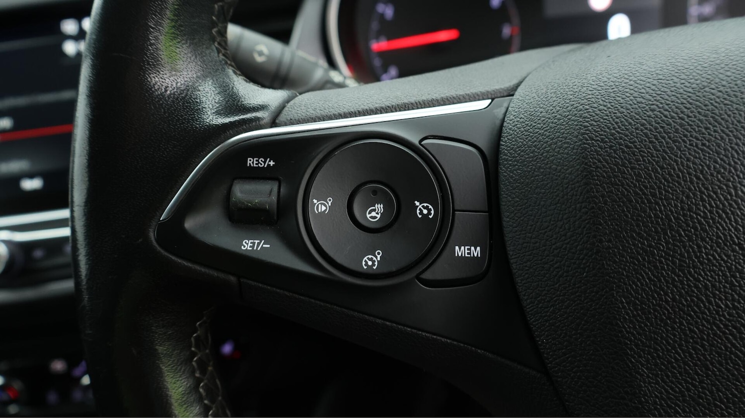 Used Vauxhall Crossland 2022 for sale - 76381176: Photo 22