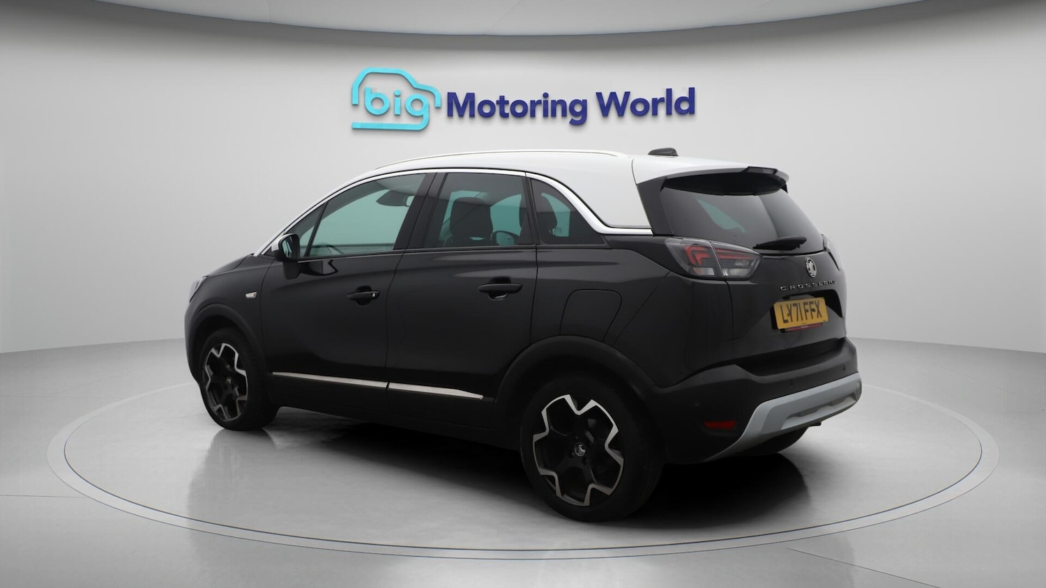 Used Vauxhall Crossland 2022 for sale - 76381176: Photo 5