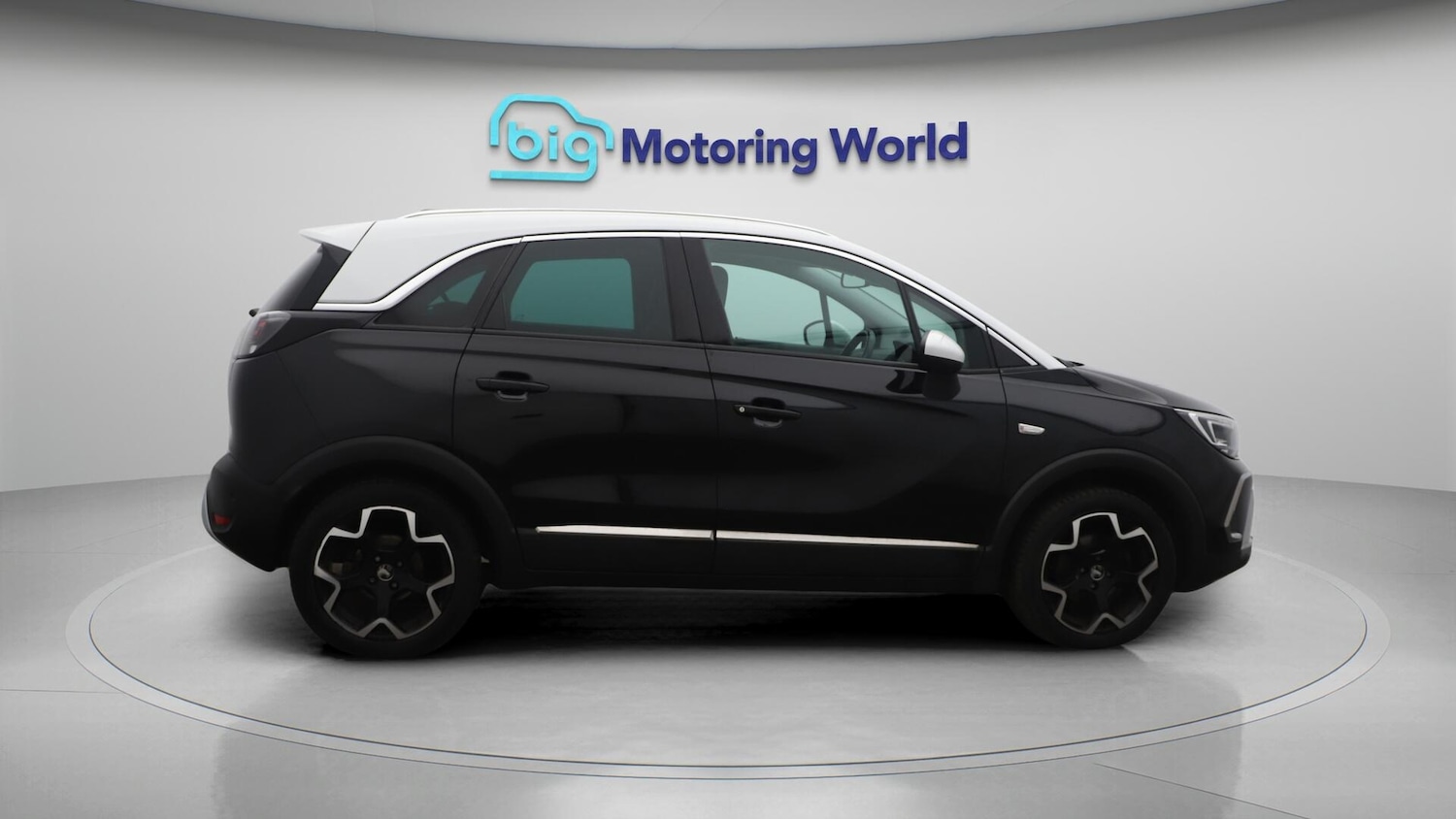 Used Vauxhall Crossland 2022 for sale - 76381176: Photo 8