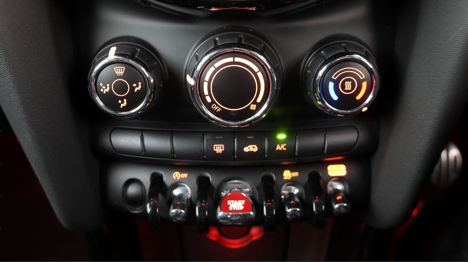 Used MINI Hatch 2022 for sale - 78042187: Photo 11