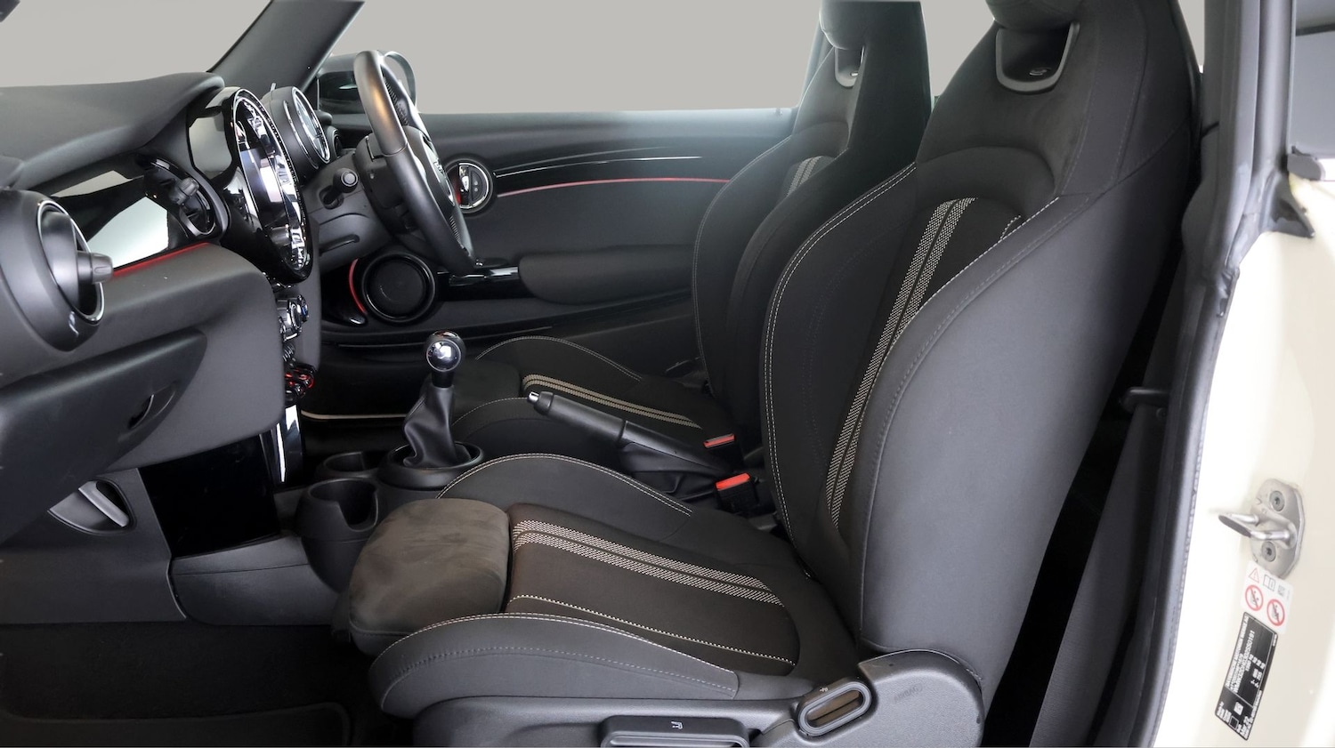 Used MINI Hatch 2022 for sale - 78042187: Photo 13