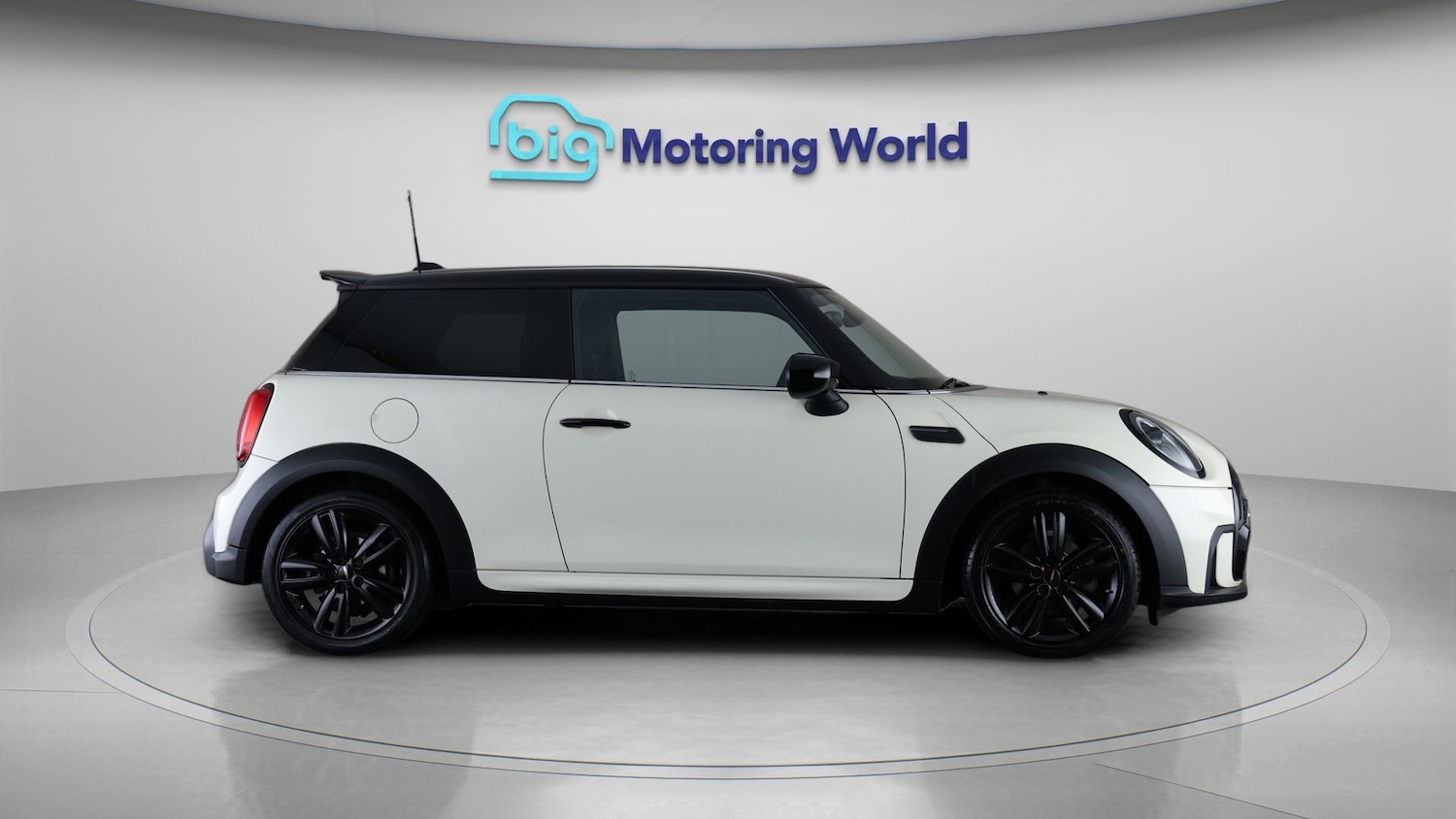 Used MINI Hatch 2022 for sale - 78042187: Photo 8