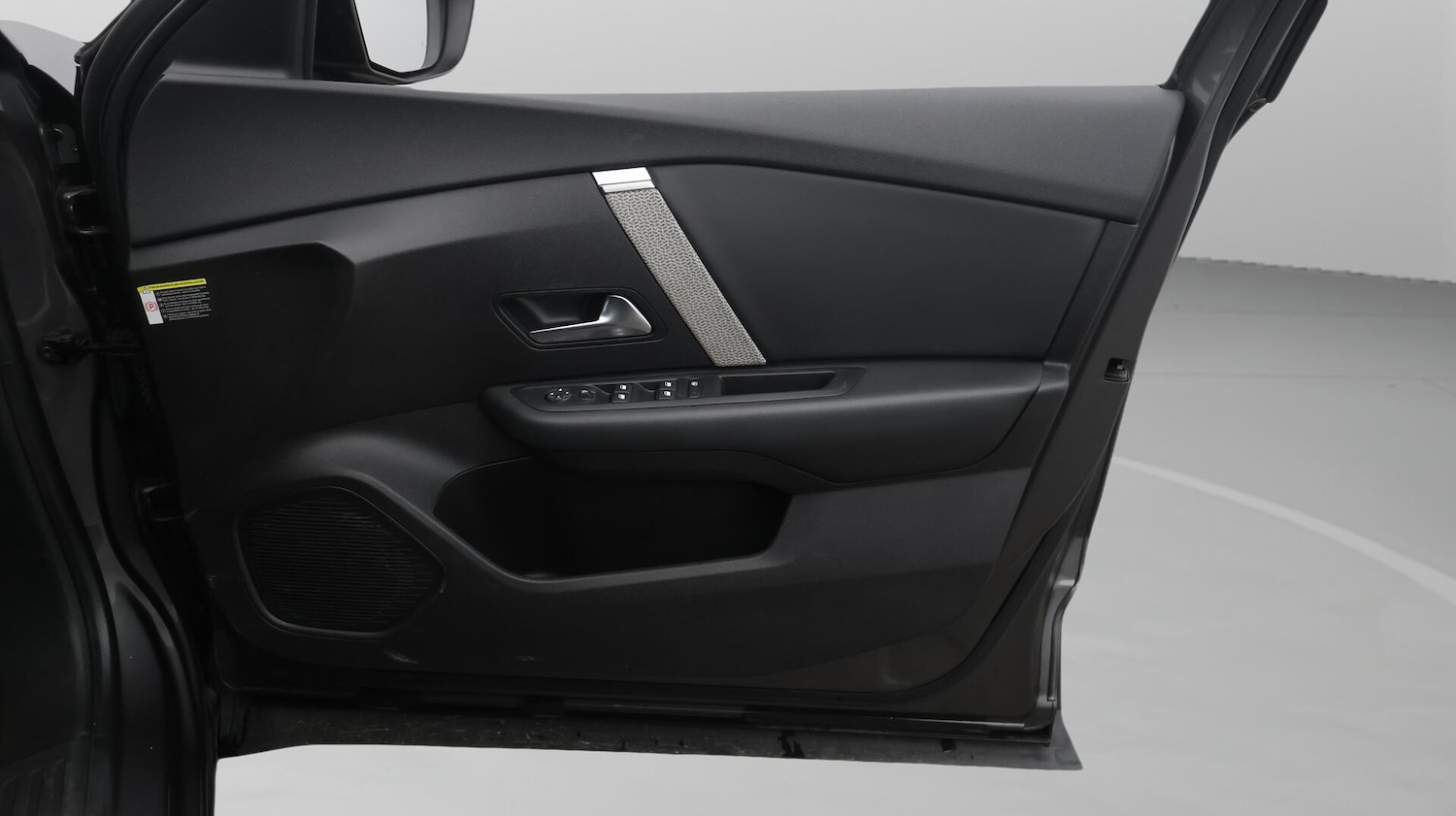 Used Citroen C4 2023 for sale - 76473170: Photo 16