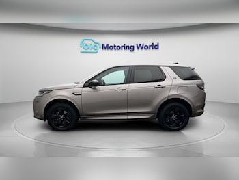 Used Land Rover Discovery Sport 2022 for sale - 78656952: Photo