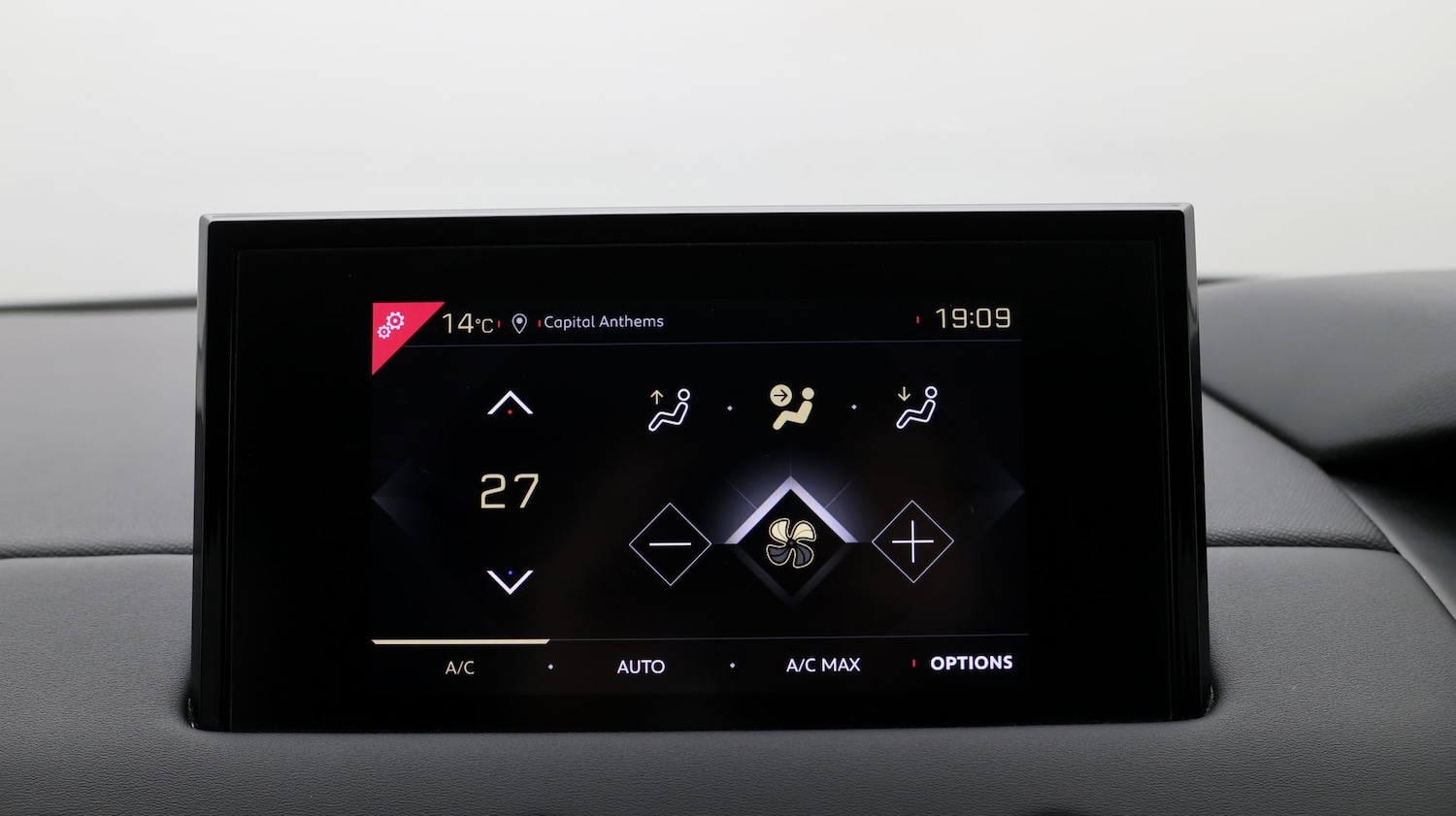 Used DS Automobiles DS 3 Crossback 2022 for sale - 77298492: Photo 12