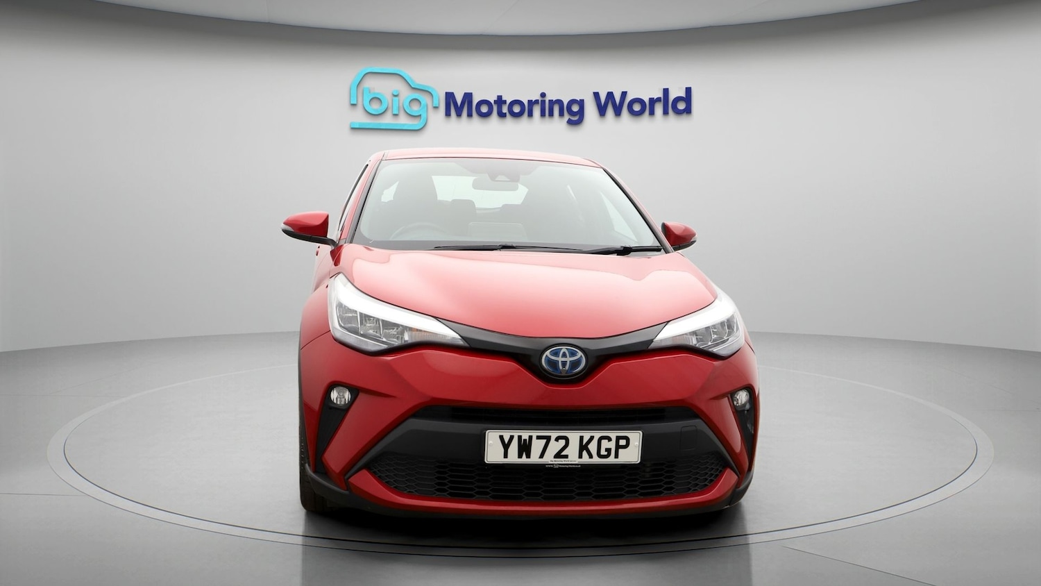 Used Toyota C-HR 2023 for sale - 77718141: Photo 2