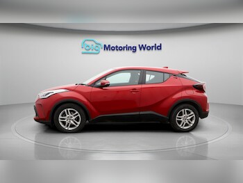 Used Toyota C-HR 2023 for sale - 77718141: Photo