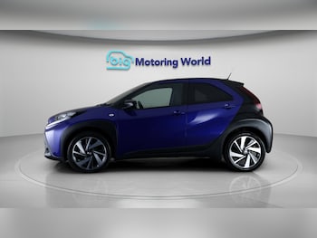 Used Toyota Aygo X 2023 for sale - 79105308: Photo