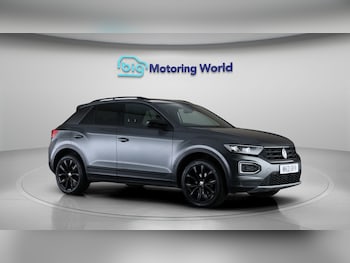 Used Volkswagen T-Roc 2021 for sale - 79196117: Photo