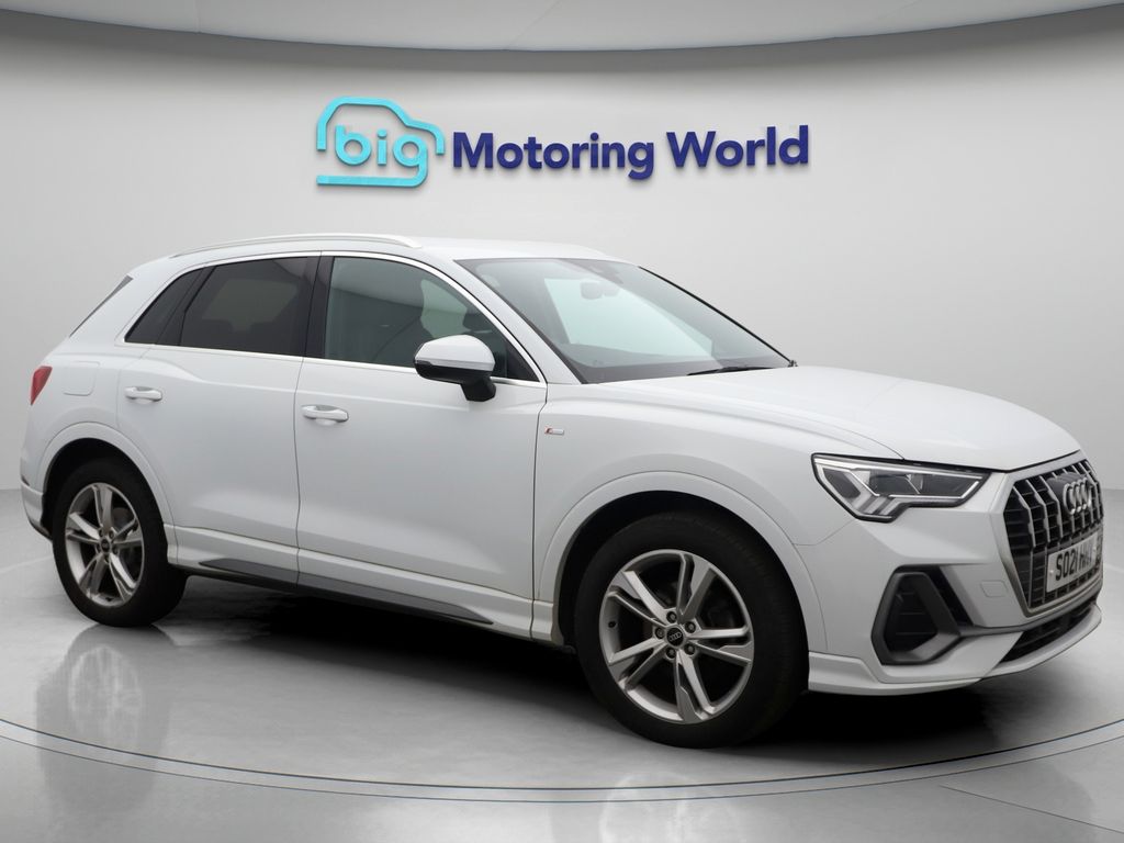 Used Audi Q3 2021 for sale - 76808522: Photo 2