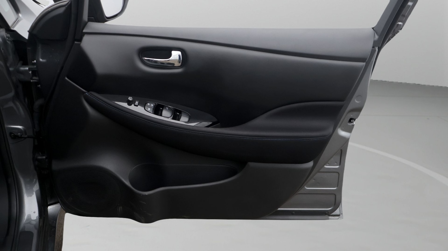 Used Nissan Leaf 2024 for sale - 77523062: Photo 15