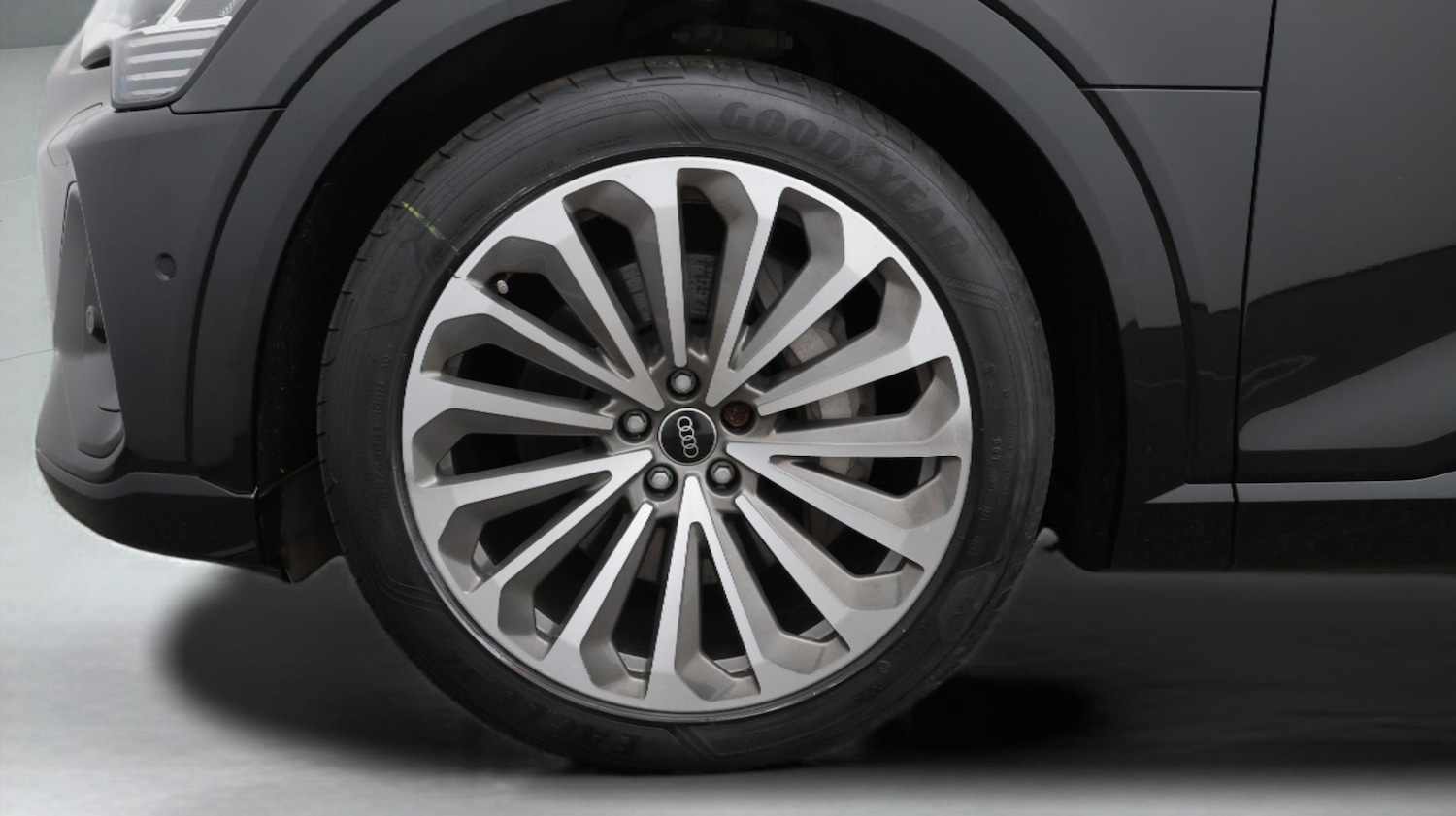 Used Audi e-tron 2021 for sale - 76337059: Photo 19