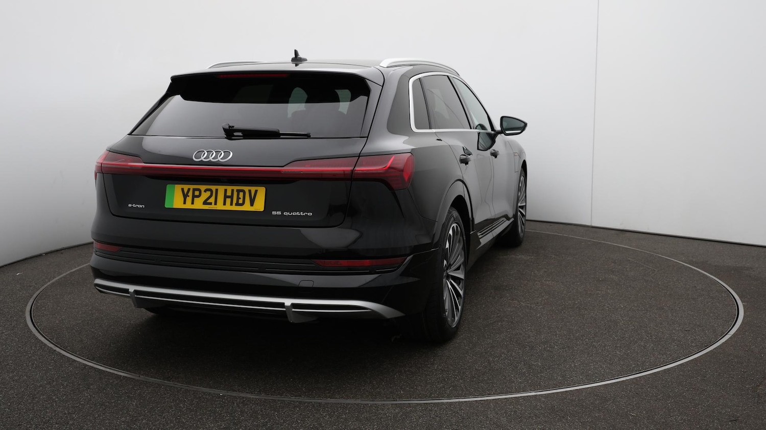 Used Audi e-tron 2021 for sale - 76337059: Photo 59