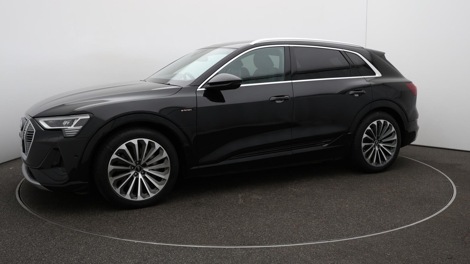 Used Audi e-tron 2021 for sale - 76337059: Photo 70