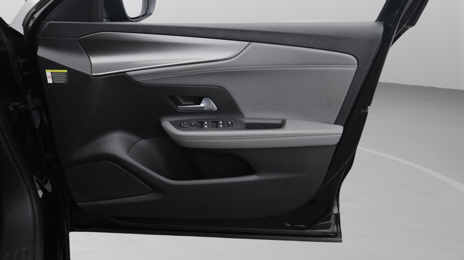 Used Vauxhall Mokka Electric 2022 for sale - 76620214: Photo 16