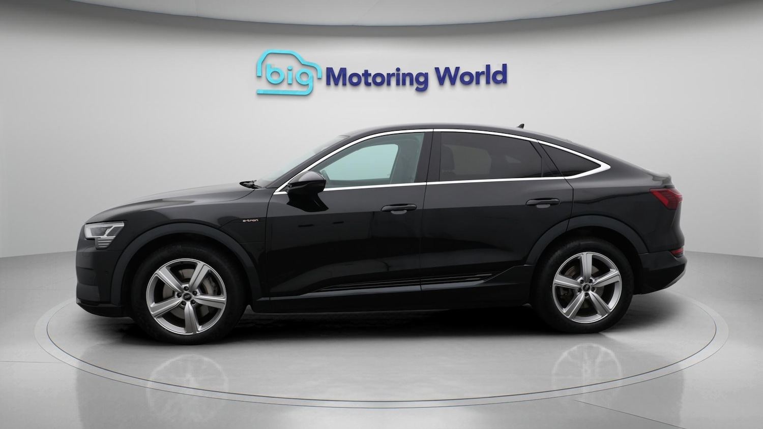 Used Audi e-tron 2022 for sale - 76179661: Photo 5