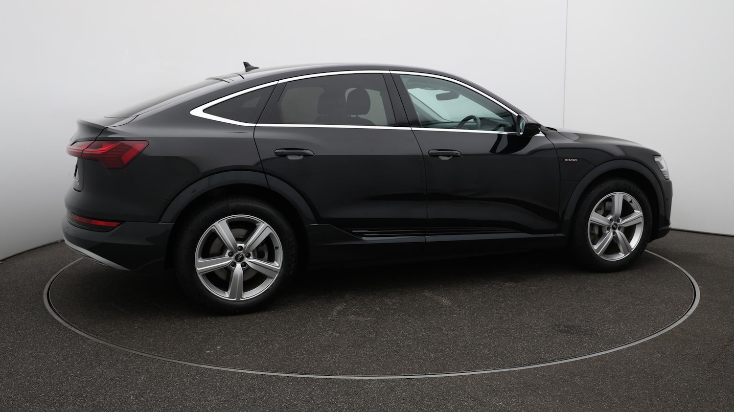 Used Audi e-tron 2022 for sale - 76179661: Photo 53