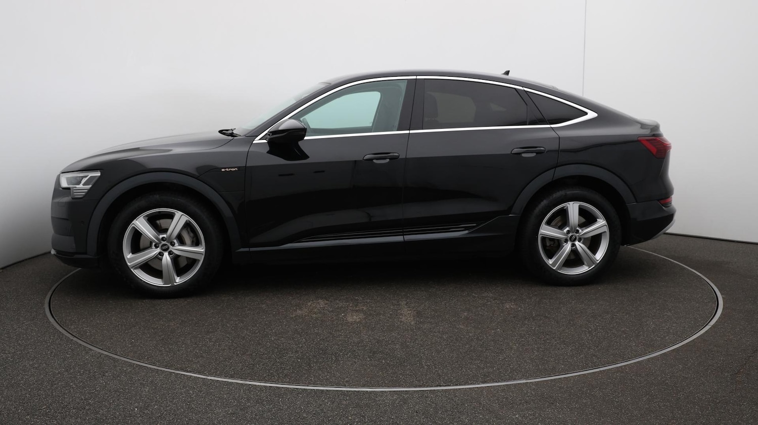 Used Audi e-tron 2022 for sale - 76179661: Photo 67