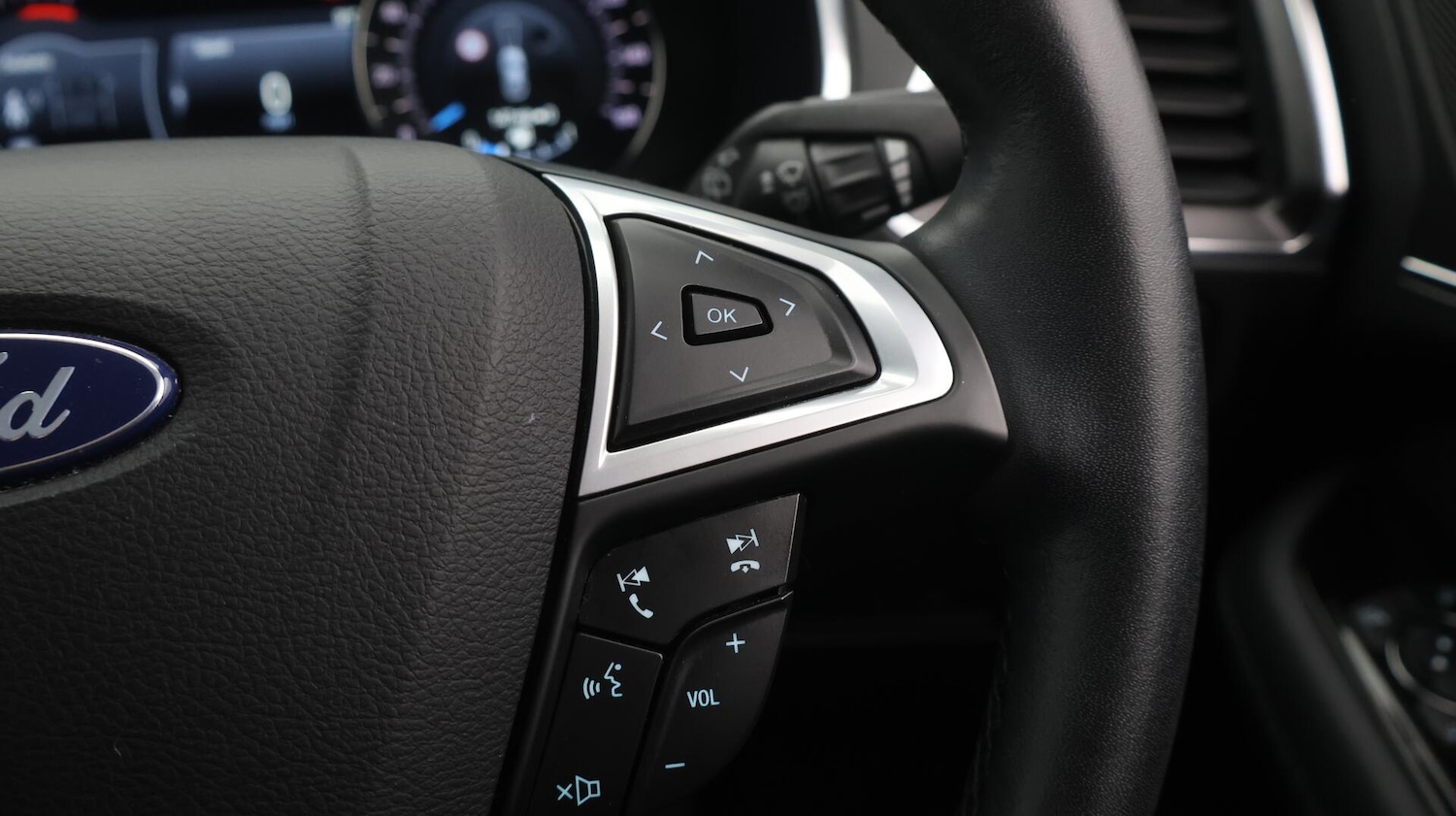 Used Ford Galaxy 2023 for sale - 76632685: Photo 28