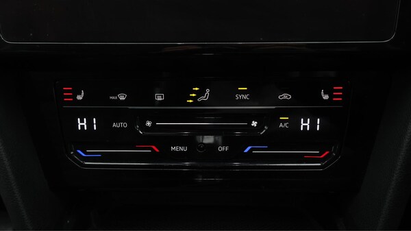 Used Volkswagen Passat 2021 for sale - 76215199: Photo 13
