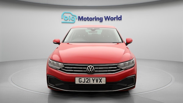 Used Volkswagen Passat 2021 for sale - 76215199: Photo 3