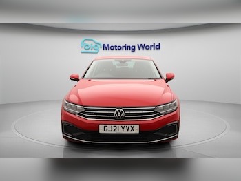 Used Volkswagen Passat 2021 for sale - 76215199: Photo 3