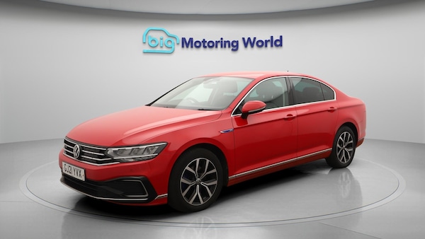 Used Volkswagen Passat 2021 for sale - 76215199: Photo 4